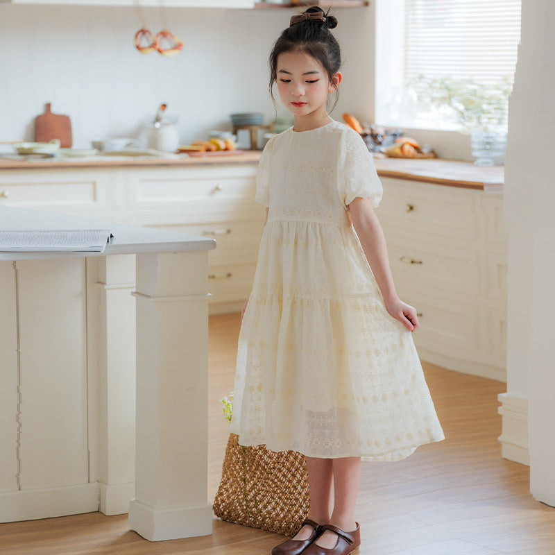 2024 New Girls Dress Summer Embroidered Hollow Puff Sleeve Cake Dress