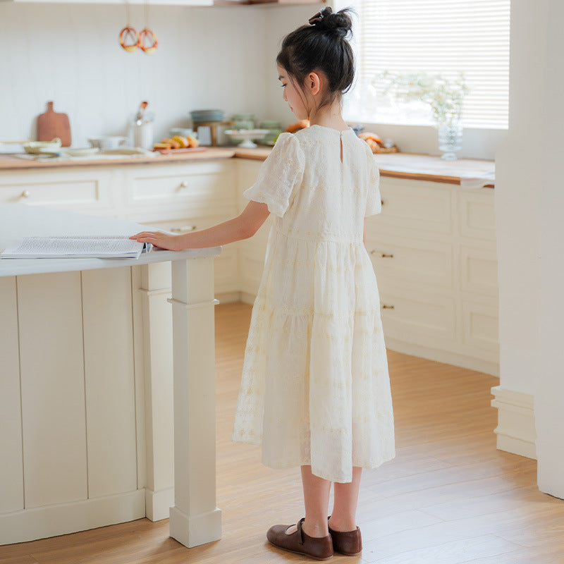 2024 New Girls Dress Summer Embroidered Hollow Puff Sleeve Cake Dress